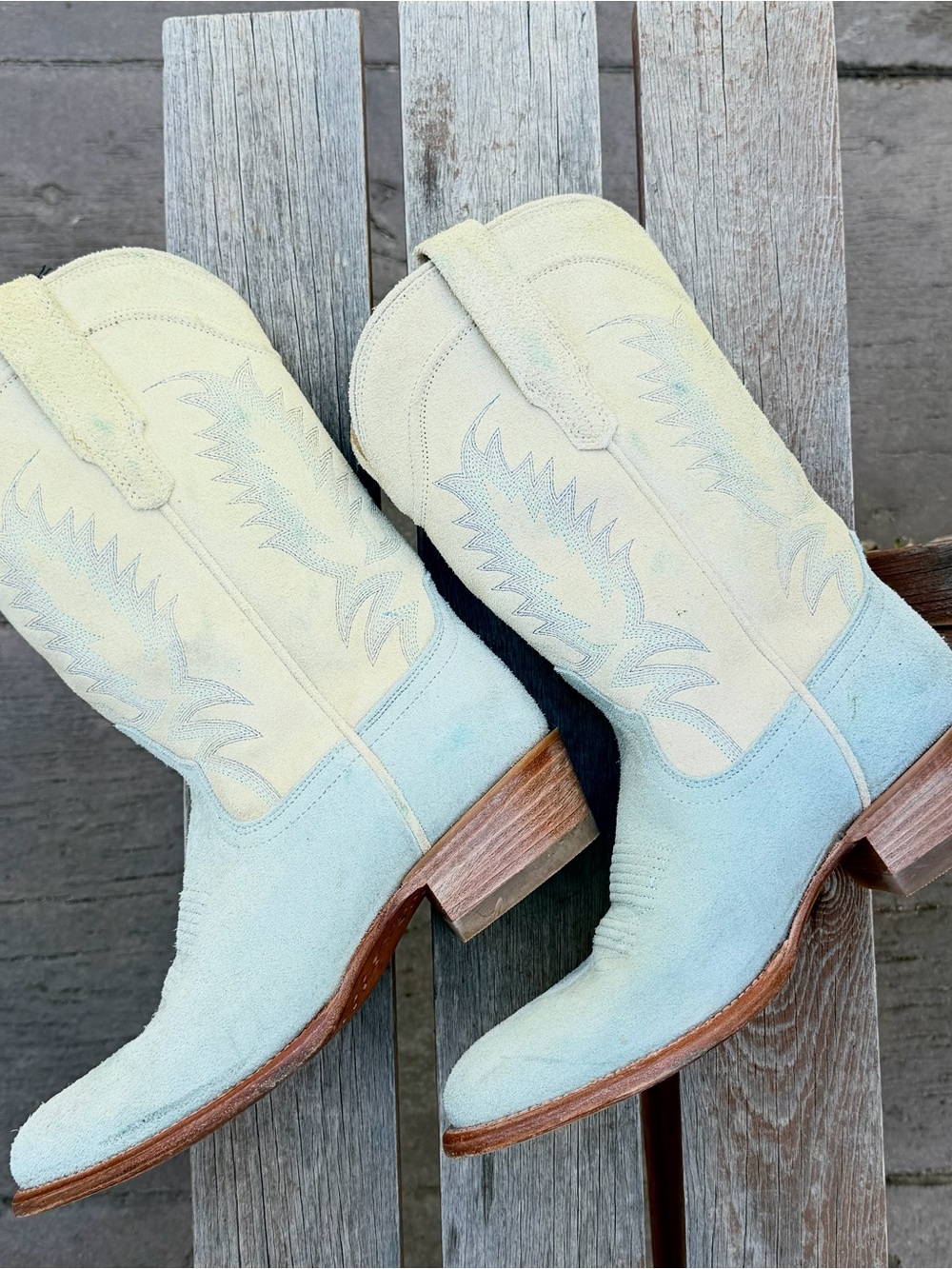 Tecovas Josie Suede Boots in Sky Blue